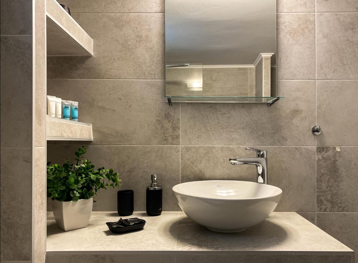 אתונה Acropolis Slow Living Apt Under The Parthenon מראה חיצוני תמונה